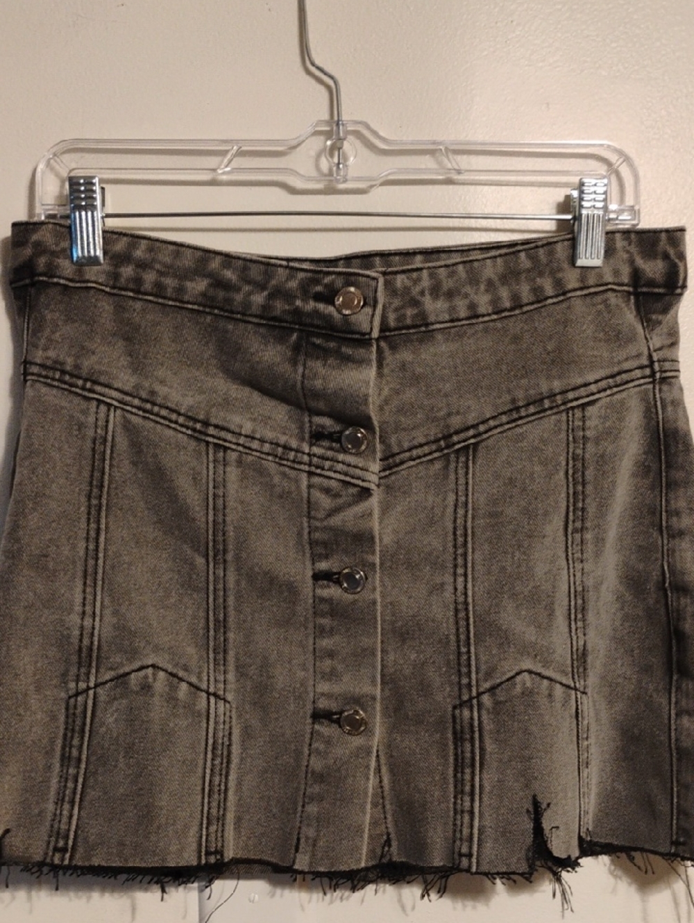 PrettyLittleThing Denim Button Down Skirt Size 6 Petite NWT